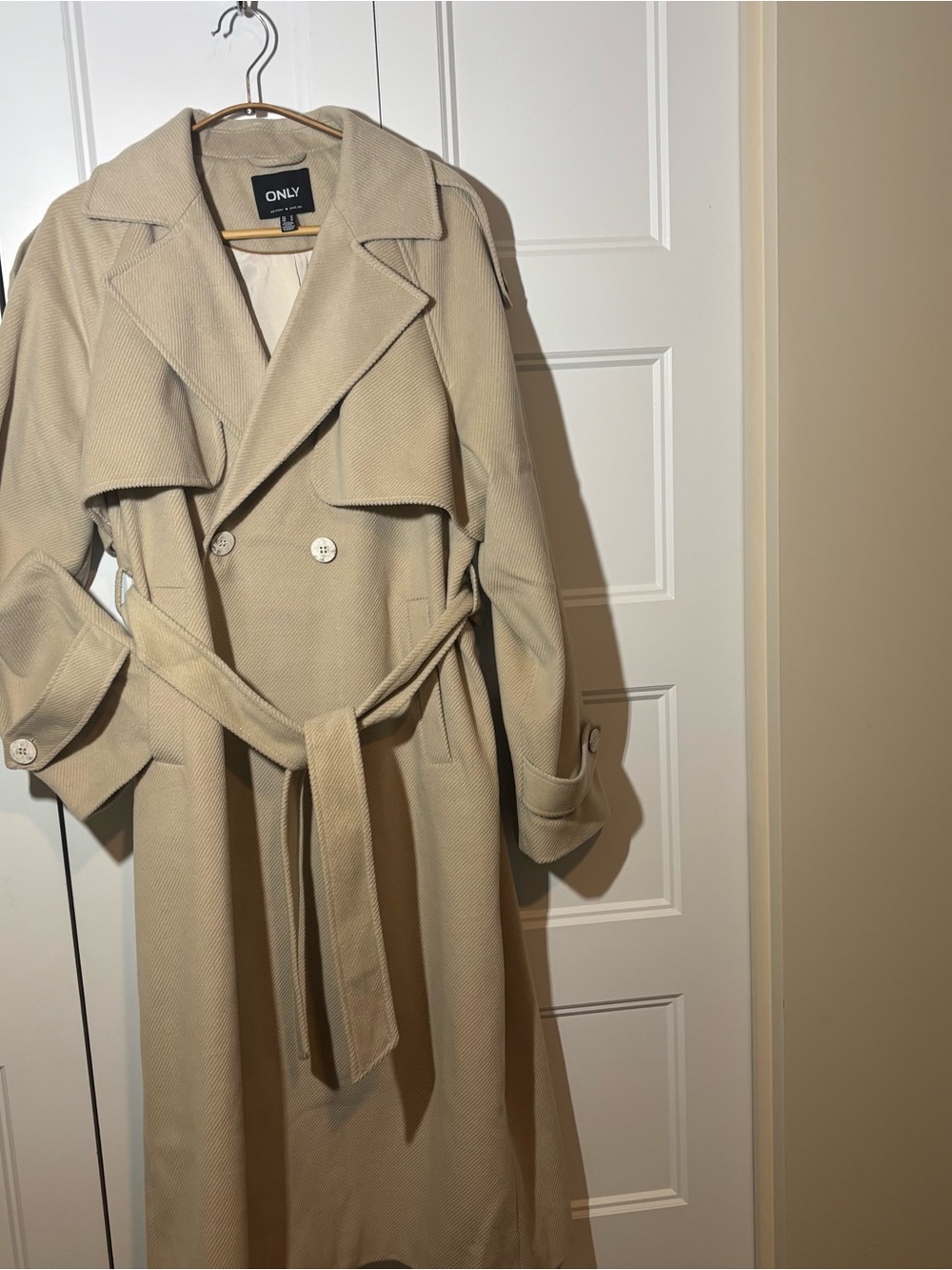 ONLY Classic Beige Tailored Longline Double-Breasted Trench with Waist Belt